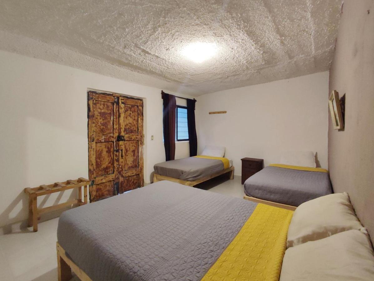 Hostal Ikal San Cristobal de las Casas Room photo